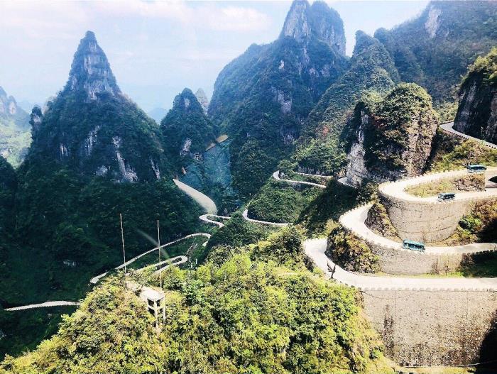 張家界家庭出游私人制定行程，自助游導游提供合理線路