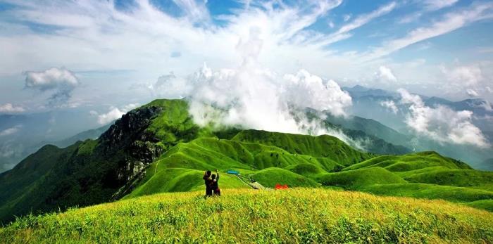 早上出發(fā)的高鐵前往長(zhǎng)沙南，晚上再去萍鄉(xiāng)！
