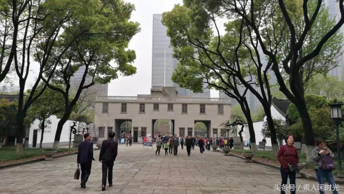 江南游之南京——出外旅游，你愿意請(qǐng)私人導(dǎo)游嗎