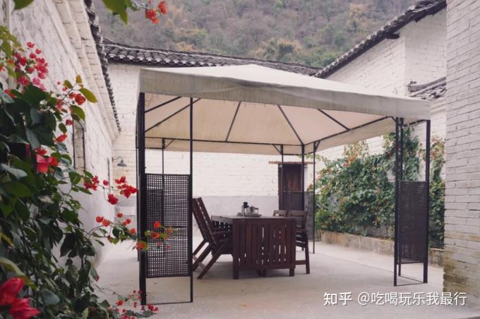 私人導游經濟效益可想而知苜蓿鄉村旅游火熱可見一斑(圖)社區法就是