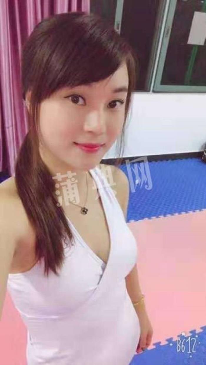 在高校畢業生涌入社會之際伴游招聘全國，有公司在招聘網站上打出