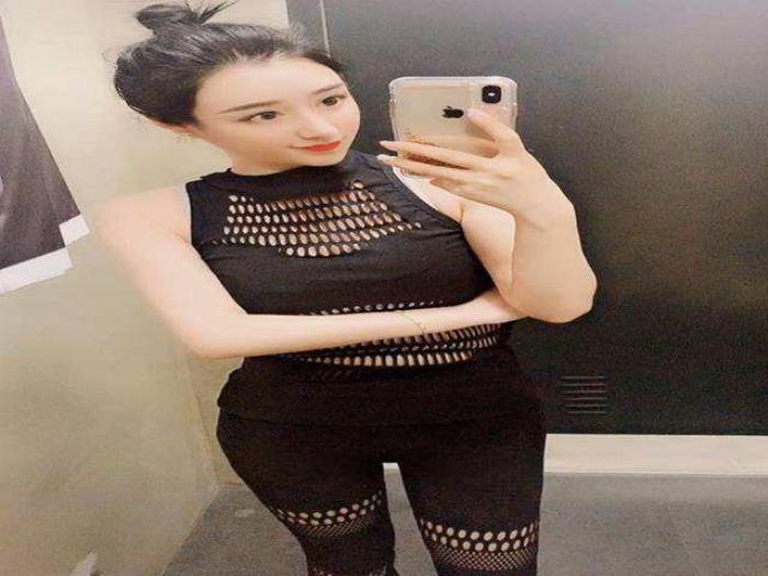 全國在線兼職女伴游聯系人(富婆中介2717281818)