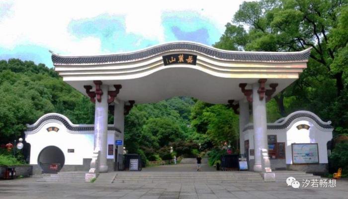 長沙旅游攻略(長沙旅游攻略景點必去二日游)