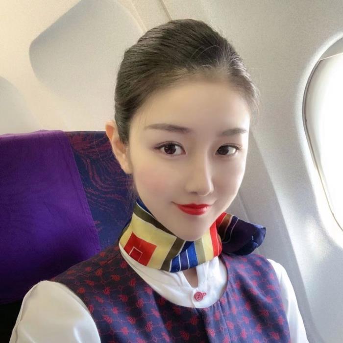 女大學(xué)生兼職做伴游(大學(xué)生伴游一般幾錢)