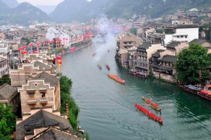 鎮遠古鎮一天旅游攻略