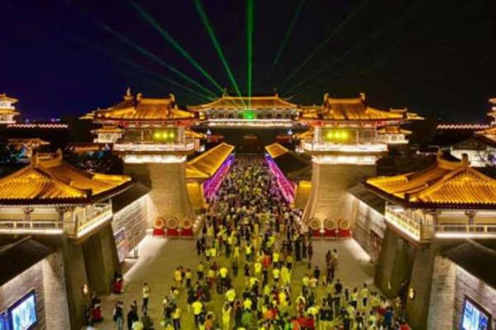 襄陽(yáng)唐城夜游攻略
