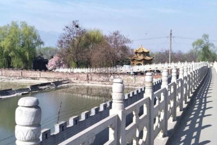 東方巨龜苑現(xiàn)在還營業(yè)嗎及營業(yè)時間