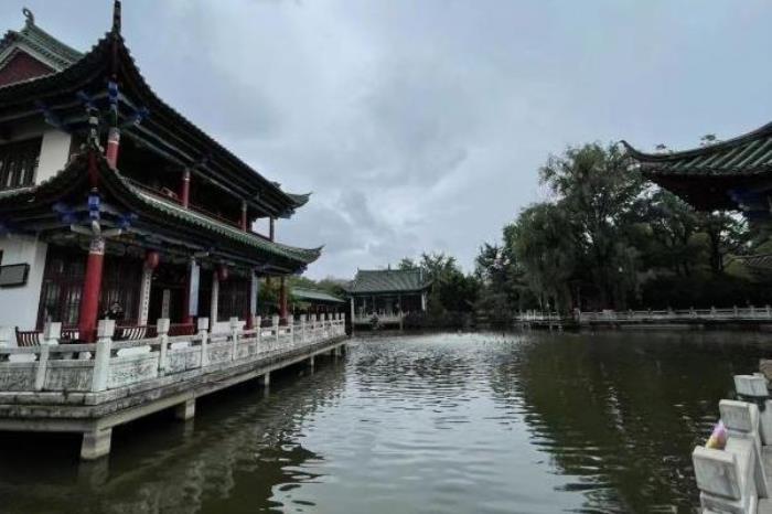 磁器口古鎮(zhèn)簡(jiǎn)介和特色