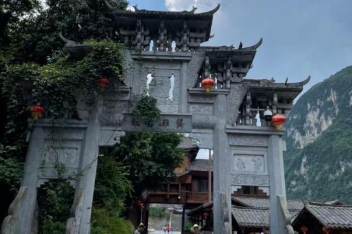 龔灘古鎮游船價格多少錢