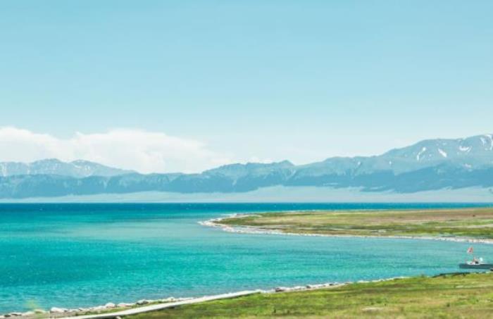 拉蒙古自治州賽里木湖景區