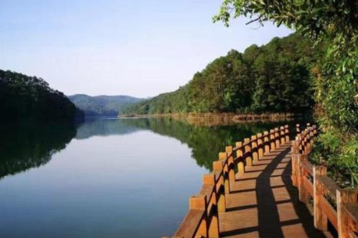 梅子湖公園
