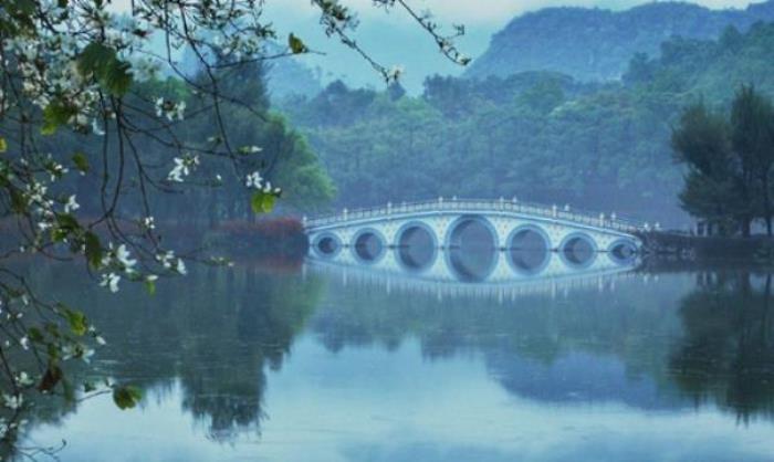 星湖旅游景區(qū)