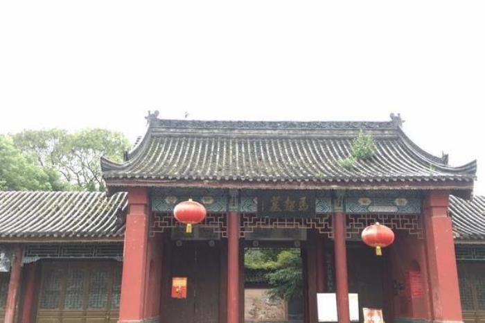 馬超墓祠