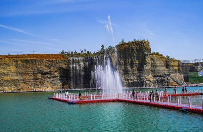 青龍山水上樂園