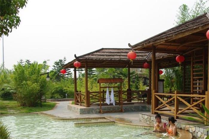 臺(tái)山康橋溫泉