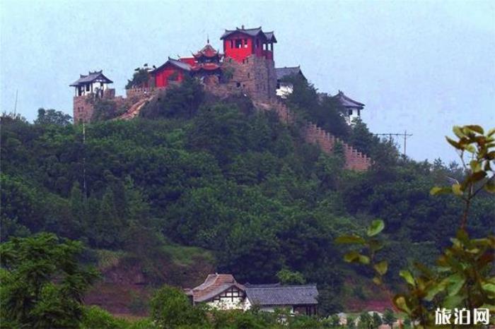 巴人石頭城
