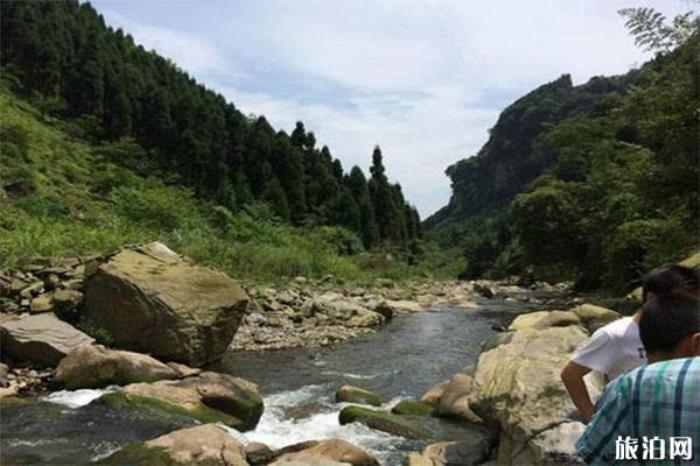 鎣華山風景區