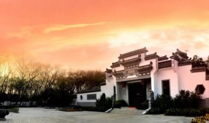 金孔雀溫泉旅游度假村