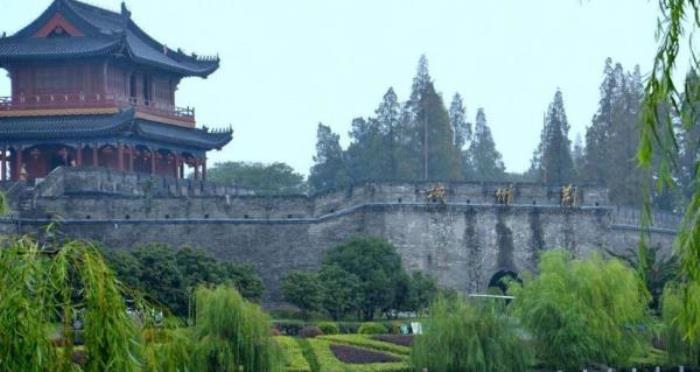荊州古城