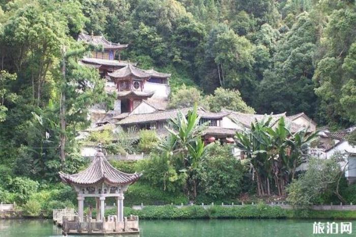 固東銀杏村
