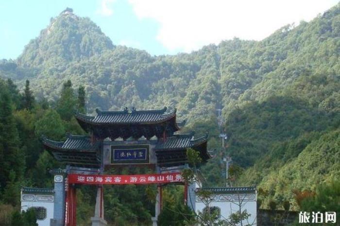 固東銀杏村