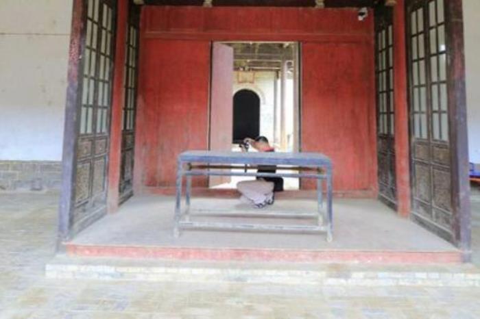 納樓土司府