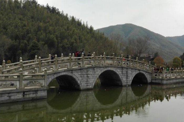 奉新百丈山景區