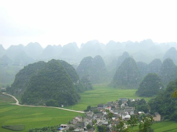 萬峰林