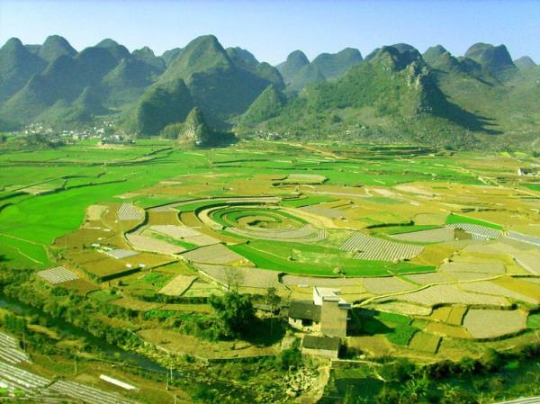 萬峰林
