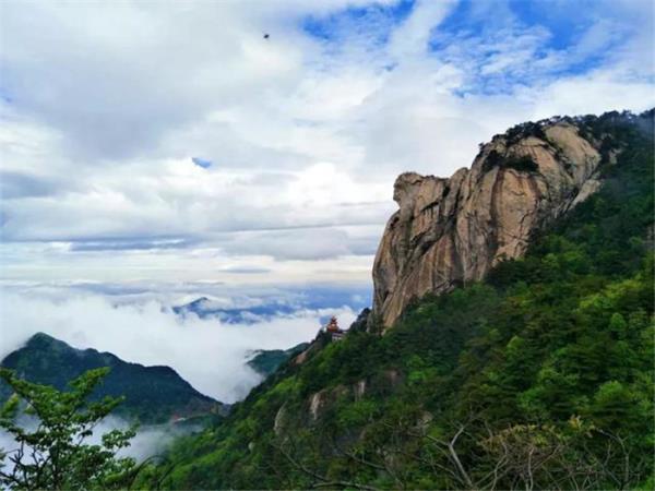 麻城龜峰山景區