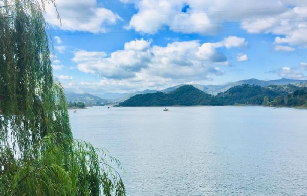 瀛湖風景區