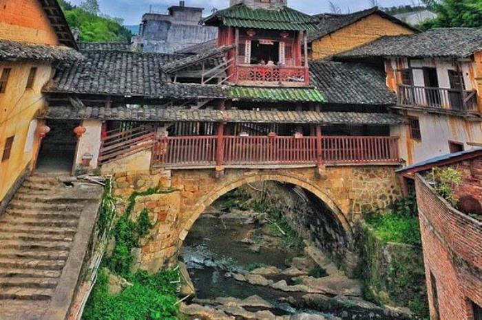定南初石橋