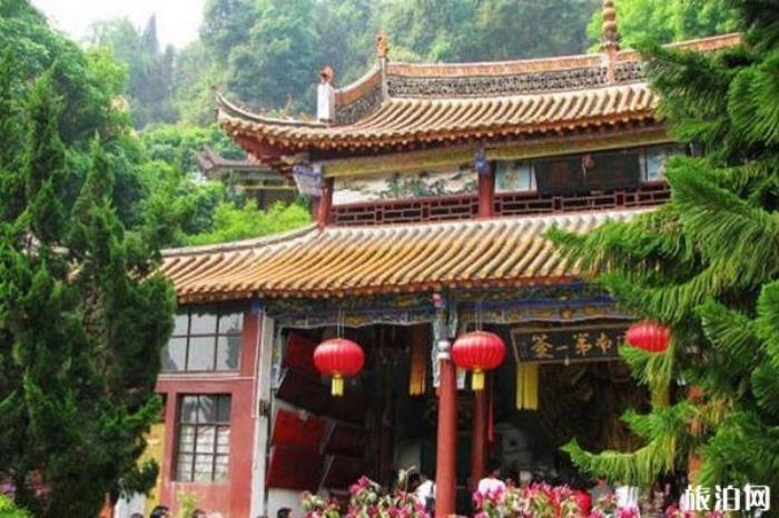 巖泉景區