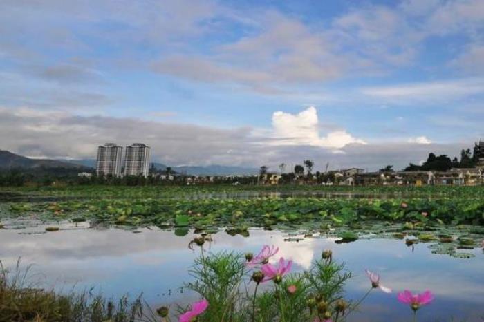 石屏異龍湖風景名勝區