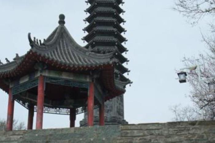 鐵嶺駐蹕塔