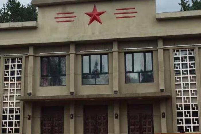 內蒙古布蘇里北疆軍事文化旅游區