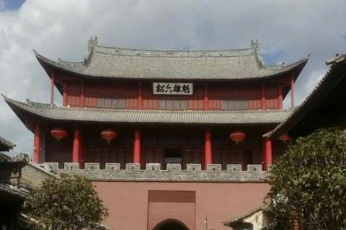 拱辰樓