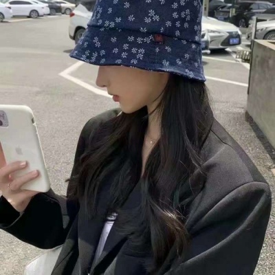 鎮(zhèn)江商務(wù)旅游時(shí)尚空姐瑞旋寶