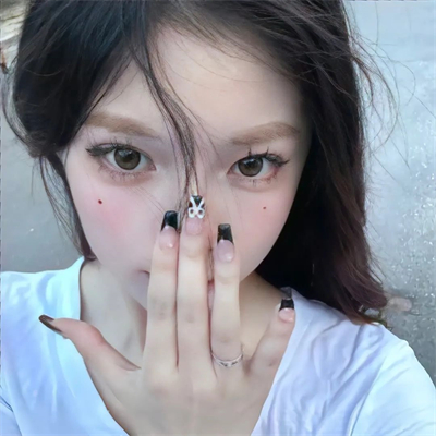 廣州陪玩伴游房產經紀人頓以賢