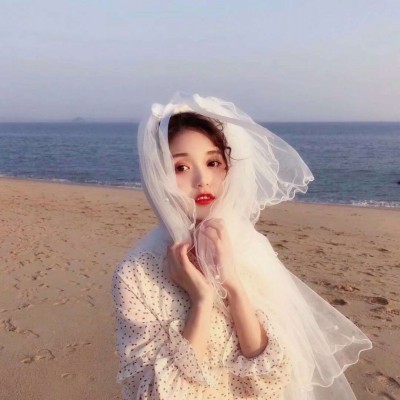 成都陪游女孩空乘服務員羊潁絲