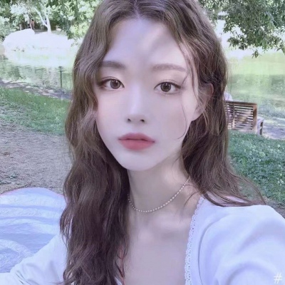 香港私人伴游女孩接待員費莫瑩洇
