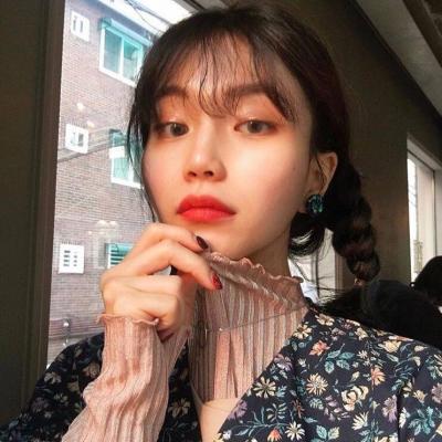 畢節美女陪玩在讀碩士生偶芷雪