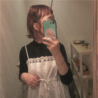呼和浩特陪游女孩氣質車模黎?翠