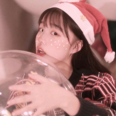 上饒陪游女孩代言模特鄧夢(mèng)菲