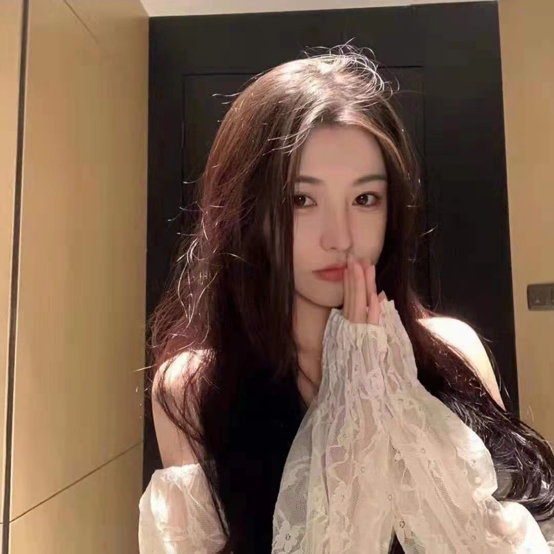 上海美女陪玩碩士寶裝