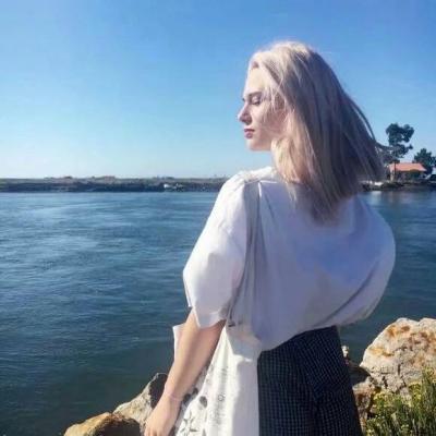 南陽向導伴游剪輯師何妞荻