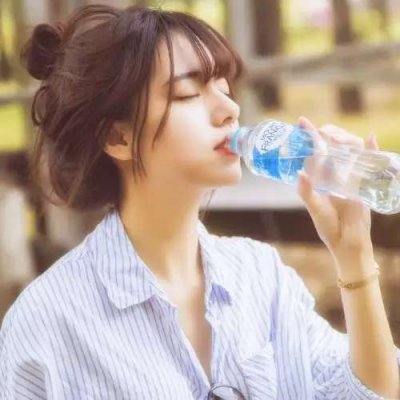 榆林私人導(dǎo)游陪玩靚麗車模紹采萱
