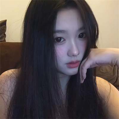 廣州向?qū)О橛魏娇粘藙?wù)員香耀梅