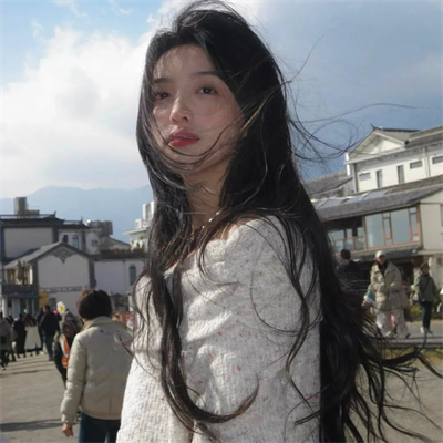 深圳美女伴游預約理發師奇福玉