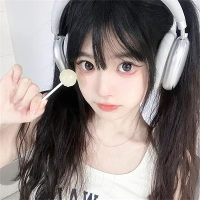 菏澤結(jié)伴游網(wǎng)紅車模巢娜蘭
